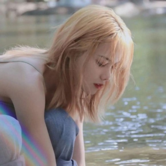 Meet your Posher, Brown - Picture 1 of 1